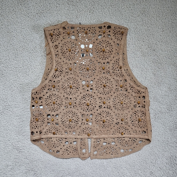 Zara Beaded Crochet Vest - Picture 10 of 11